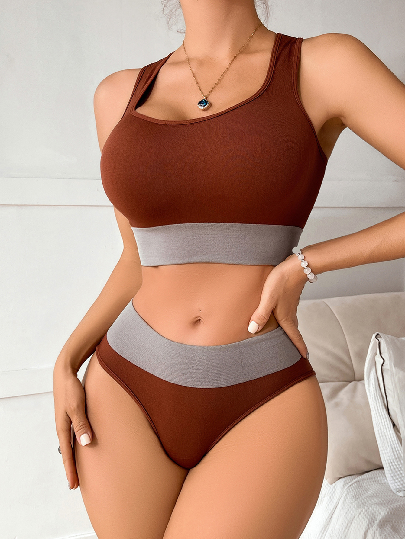Womens Racing Vest Bra Sets Seamless Solid Color Sweatshirt & Pant Set